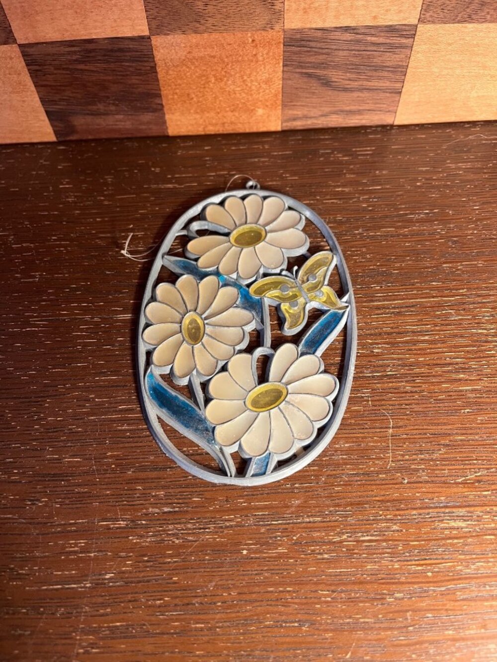 Daisy Yellow Butterfly Faux Sun Catcher A1909